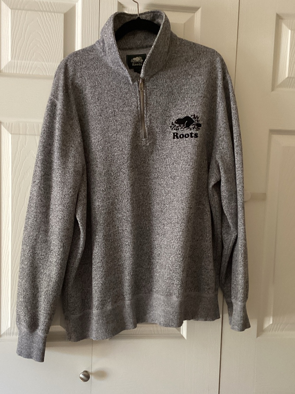 Roots Men's Heather Gray Quarter-Zip Pullover Sweater